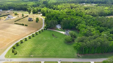 6644 Turkey Chase Road Battleboro NC 27809