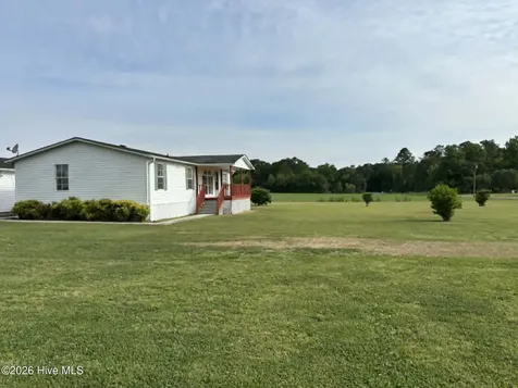 1996 Hallsboro Road S Hallsboro NC 28442