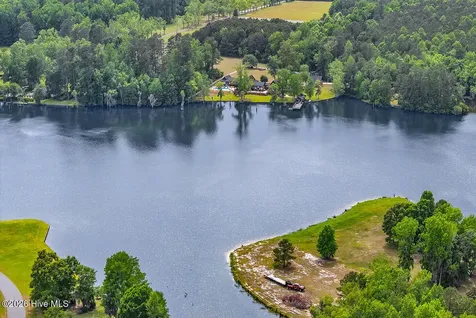 125 Coquina Lane Tabor City NC 28463