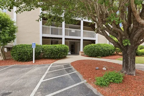 3350 Club Villas Drive Southport NC 28461