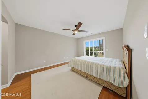 3350 Club Villas Drive Southport NC 28461