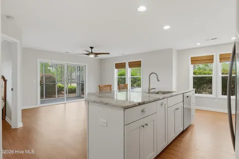 3350 Club Villas Drive Southport NC 28461