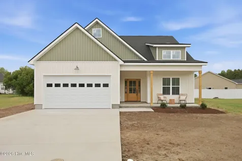 160 Mallison Place Washington NC 27889