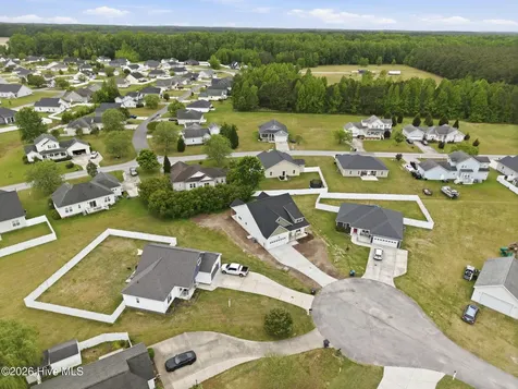 160 Mallison Place Washington NC 27889