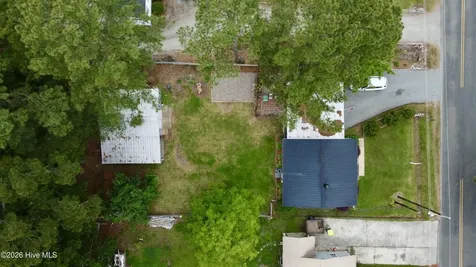 407 E Fremont Street Kenly NC 27542