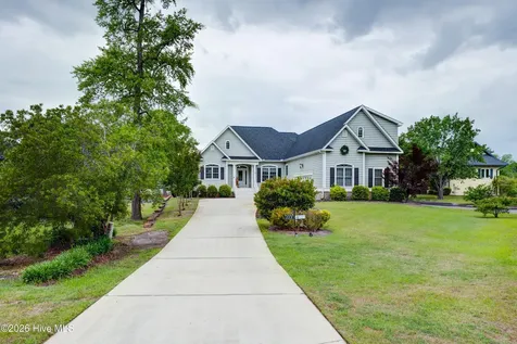 113 Bowline Road New Bern NC 28562