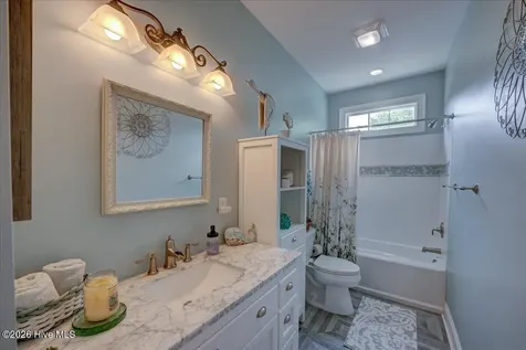 113 Bowline Road New Bern NC 28562