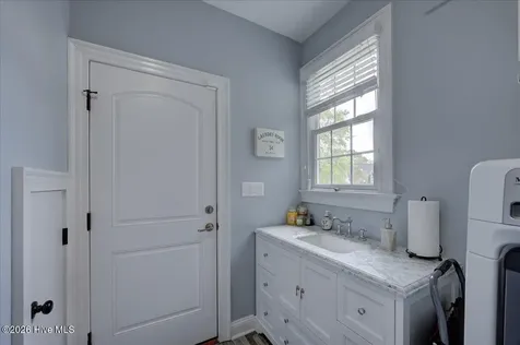 113 Bowline Road New Bern NC 28562