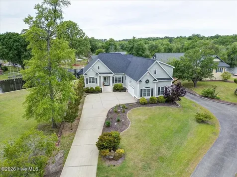 113 Bowline Road New Bern NC 28562
