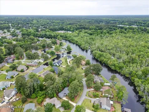 113 Bowline Road New Bern NC 28562