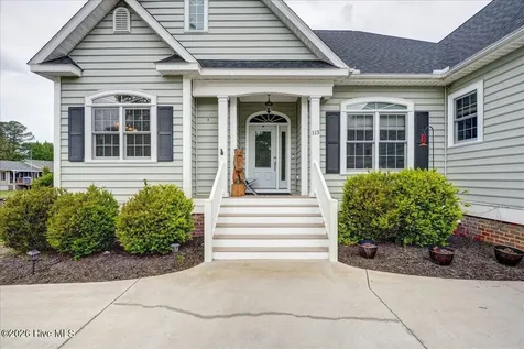 113 Bowline Road New Bern NC 28562