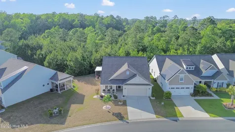 587 Meadowbrook Lane NW Calabash NC 28467