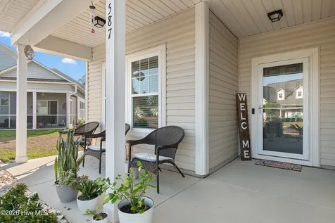 587 Meadowbrook Lane NW Calabash NC 28467