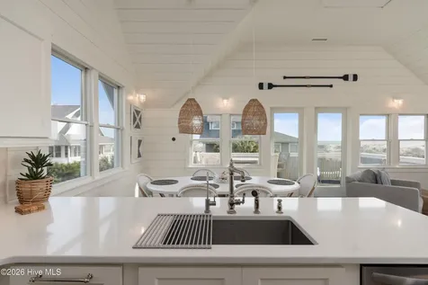 12 Scotch Bonnet Lane Bald Head Island NC 28461