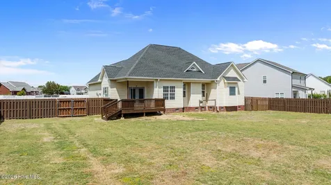 102 Davelin Place Goldsboro NC 27530