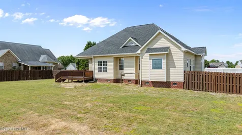 102 Davelin Place Goldsboro NC 27530