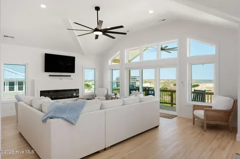 2230 Sandfiddler Road Corolla NC 27927