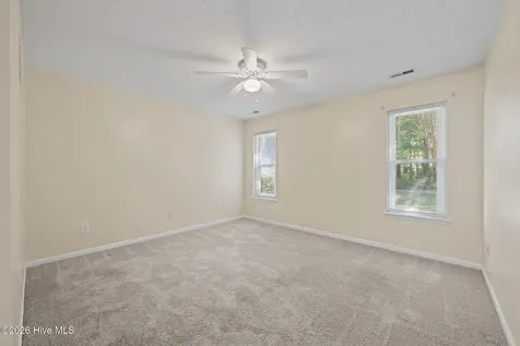 210 Monterey Circle New Bern NC 28562
