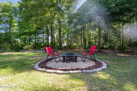 210 Monterey Circle New Bern NC 28562