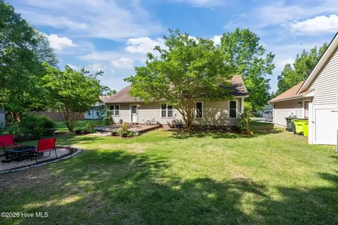 210 Monterey Circle New Bern NC 28562
