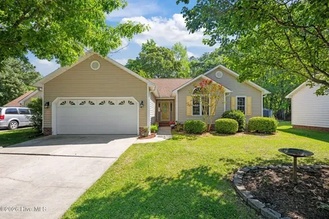 210 Monterey Circle New Bern NC 28562