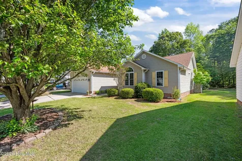 210 Monterey Circle New Bern NC 28562