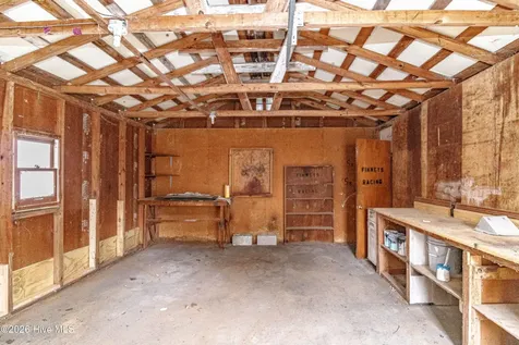 213 Oak Street Snow Hill NC 28580