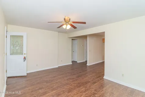 213 Oak Street Snow Hill NC 28580
