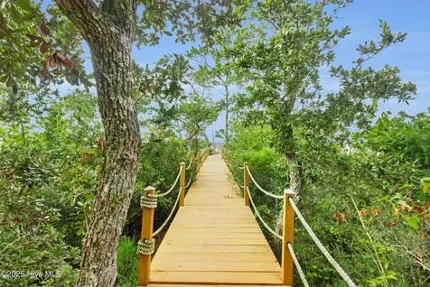 705 Sandy Point Drive Beaufort NC 28516