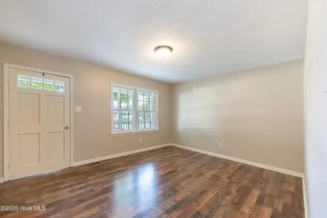 10452 Village Heights Whitakers NC 27891