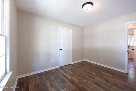 10452 Village Heights Whitakers NC 27891