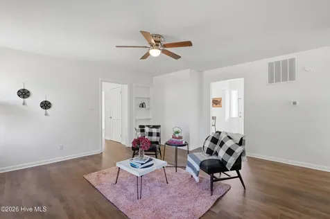718 Hughes Road Hampstead NC 28443