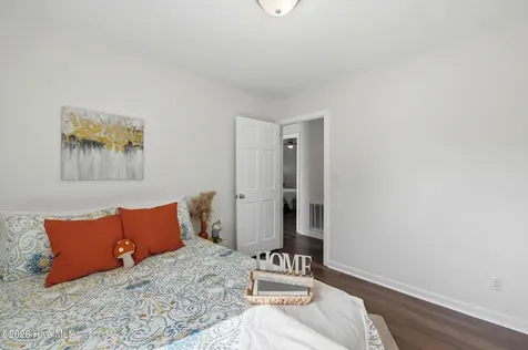 718 Hughes Road Hampstead NC 28443