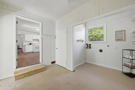 718 Hughes Road Hampstead NC 28443