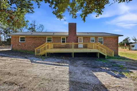 718 Hughes Road Hampstead NC 28443