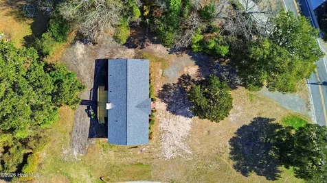 718 Hughes Road Hampstead NC 28443
