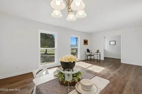 718 Hughes Road Hampstead NC 28443