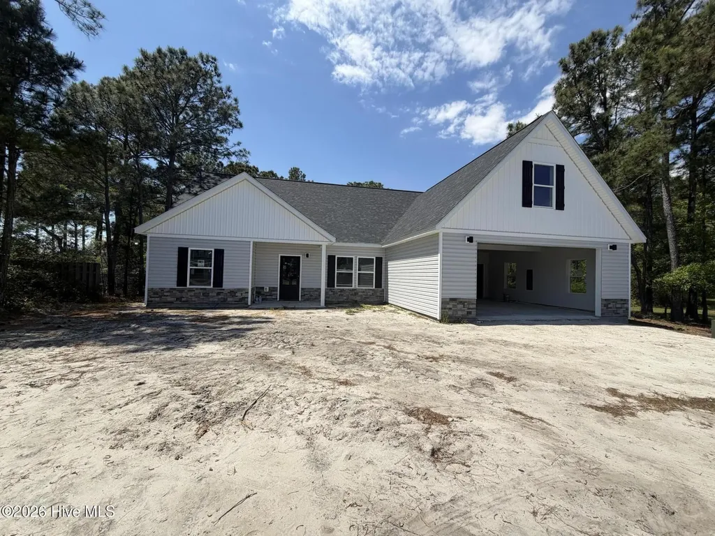 504 Saratoga Road Sneads Ferry NC 28460