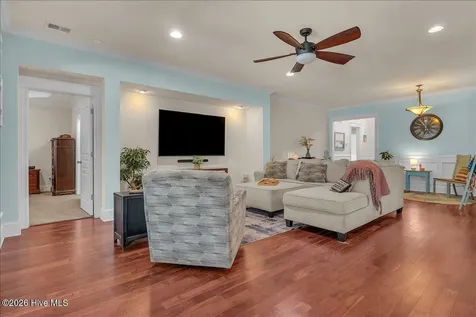 5261 Windlass Road Southport NC 28461