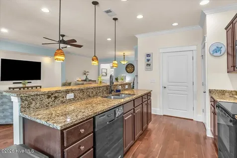 5261 Windlass Road Southport NC 28461