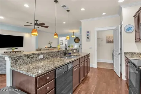 5261 Windlass Road Southport NC 28461