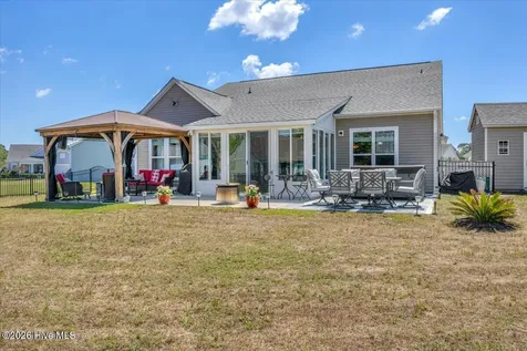 5261 Windlass Road Southport NC 28461