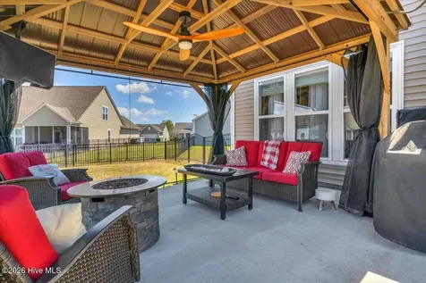 5261 Windlass Road Southport NC 28461