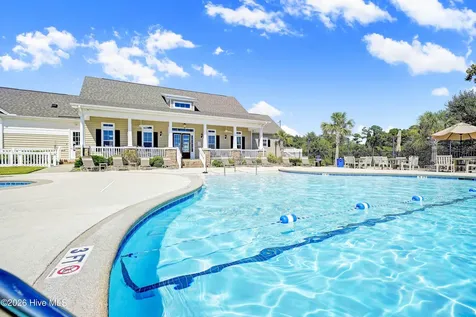 5261 Windlass Road Southport NC 28461