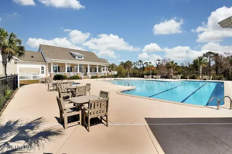 5261 Windlass Road Southport NC 28461