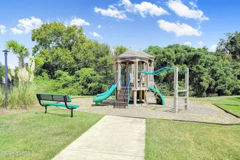5261 Windlass Road Southport NC 28461