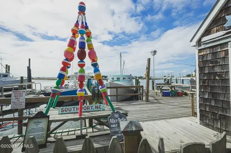 5261 Windlass Road Southport NC 28461