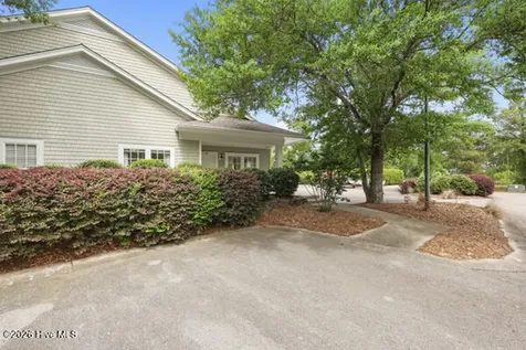 411 Nicks Way Southport NC 28461