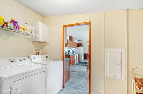 192 Water Street Aurora NC 27806