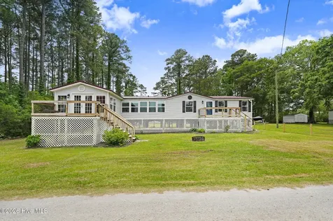 192 Water Street Aurora NC 27806